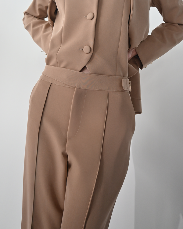 The Waist Sculptor Pant
